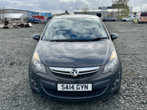 2014 Vauxhall Corsa 1.4 16v Sxi in Grey — image 5