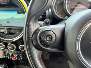 2016 MINI Hatch 2.0 Cooper S Auto Euro 6 (s/s) 5dr in Red — image 5