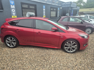 2017 Ford Focus 1.5 Tdci St-Line in Red — image 6