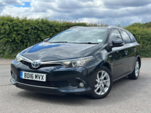 2016 Toyota Auris