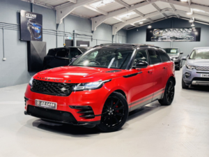 2018 Land Rover Range Rover Velar 2.0 D240 R-Dynamic Hse in Red — image 2