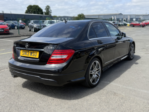2013 Mercedes-Benz C Class 2.1 C250 Cdi Blueefficiency Amg Sport Plus in Black — image 3