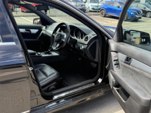 2013 Mercedes-Benz C Class 2.1 C250 Cdi Blueefficiency Amg Sport Plus in Black — image 6
