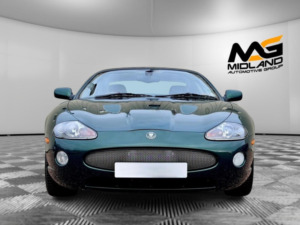 2004 Jaguar Xkr 4.2 Supercharged Coupe 2dr Petrol Automatic (304 G/km, 400 Bhp) in Green — image 2