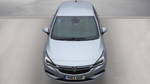 2017 Vauxhall Astra 1.4i Turbo Sri Auto Euro 6 (s/s) 5dr in Silver — image 5