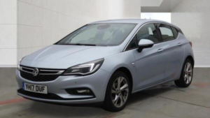 2017 Vauxhall Astra 1.4i Turbo Sri Auto Euro 6 (s/s) 5dr in Silver — image 6