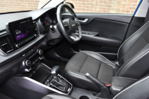 2023 Kia Rio 1.0 T-Gdi Mhev Gt-Line S Hatchback 5dr Petrol Hybrid Dct Euro 6 (s/s) (118 Bhp) in Blue — image 4
