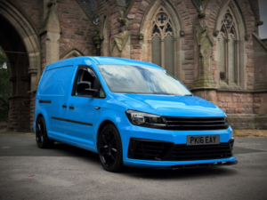 2016 Volkswagen Caddy Maxi 2.0 Tdi C20 Bluemotion Tech Startline in Blue — image 6