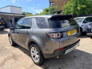 2015 Land Rover Discovery Sport Td4 Hse in Grey — image 5