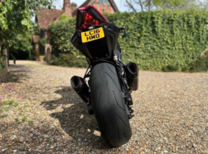2016 Kawasaki Z1000 1000 Special Edition in Red — image 5