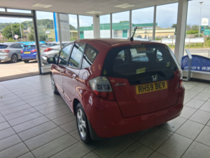 2009 Honda Jazz 1.4 I-Vtec Es in Red — image 3