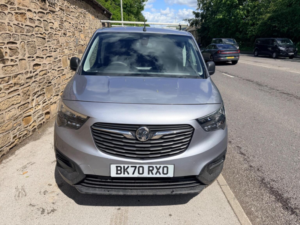 2020 Vauxhall Combo 1.5 Turbo D 2300 Edition L2 H1 Euro 6 (s/s) 4dr in Grey — image 5