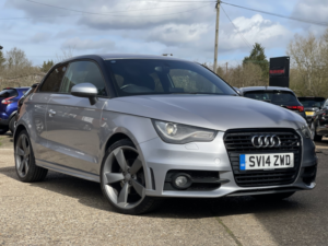 2014 Audi A1 1.4 Tfsi Cod Black Edition in Silver — image 3