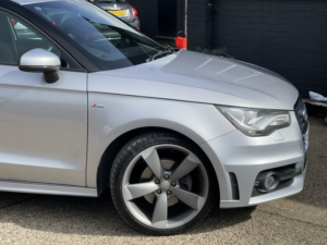 2014 Audi A1 1.4 Tfsi Cod Black Edition in Silver — image 5