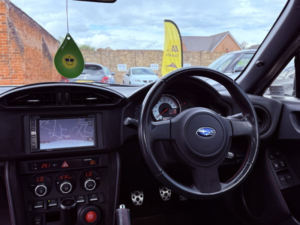 2015 Subaru Brz 2.0 I Se in White — image 2