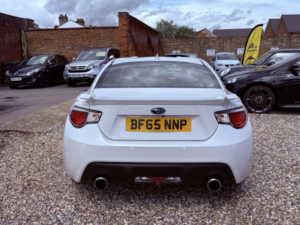 2015 Subaru Brz 2.0 I Se in White — image 5