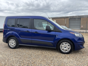 2017 Ford Tourneo Connect Wav Wheelchair Accessible Vehicle 1.5 Tdci Zetec in Blue — image 2