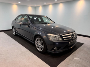 2010 Mercedes-Benz C Class 1.8 C250 Blueefficiency Sport Auto Euro 5 4dr in Grey — image 2