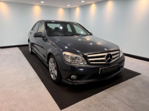 2010 Mercedes-Benz C Class 1.8 C250 Blueefficiency Sport Auto Euro 5 4dr in Grey — image 3
