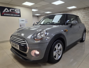 2014 MINI Hatch 1.5 Cooper Hatchback 3dr Petrol Auto Euro 6 (s/s) (136 Ps) in Grey — image 2