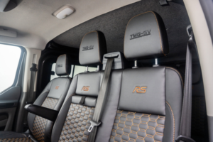 2022 Ford Transit Custom 2.0 Transit Custom Ecoblue Limited Kombi Van 5dr Diesel Auto L1 H1 Euro 6 Rs Sport in Grey — image 2