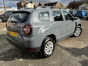 2023 Dacia Duster 1.3 Expression Tce 150 4x2 Edc My23 in Grey — image 3