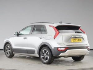2023 Kia Niro 1.6h Gdi 2 Dct Euro 6 (s/s) 5dr in Grey — image 3