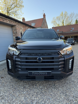 2023 Ssangyong Musso Saracen Plus + 2.2 E-Xdi Lwb in Black — image 6