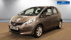 2013 Honda Jazz 1.4 I-Vtec Es CVT Euro 5 5dr in Brown — image 2