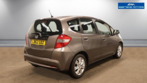 2013 Honda Jazz 1.4 I-Vtec Es CVT Euro 5 5dr in Brown — image 4