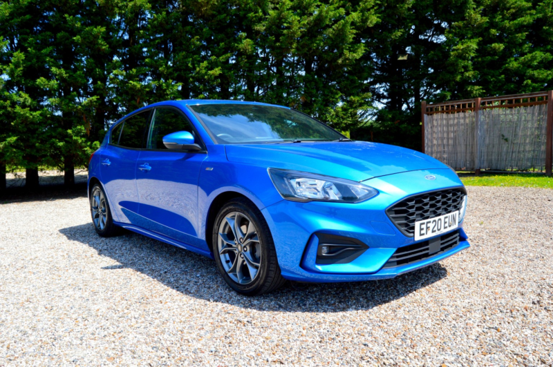 2020 Ford Focus 1.0 T Ecoboost St-Line in Blue — image 1