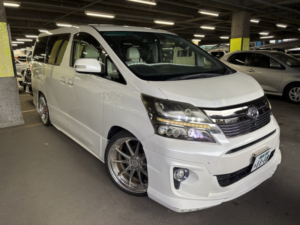 2012 Toyota Vellfire