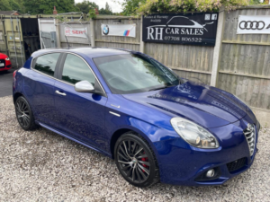2014 Alfa Romeo Giulietta 2.0 Jtdm-2 Sportiva Nav Tct Euro 5 (s/s) 5dr in Blue — image 2