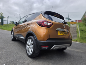 2017 Renault Captur 1.5 Dynamique S Nav Dci 90 in Orange — image 6