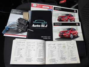 2016 Vauxhall Viva 1.0 I Se in White — image 3