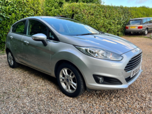 2014 Ford Fiesta 1.3 Zetec in Silver — image 2