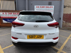 2017 Hyundai Tucson 1.7 Crdi Blue Drive Sport Edition Euro 6 (s/s) 5dr in White — image 6