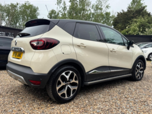 2018 Renault Captur 1.5 Dci Energy Gt Line Euro 6 (s/s) 5dr in White — image 2