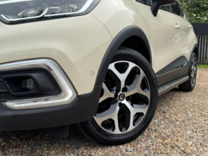 2018 Renault Captur 1.5 Dci Energy Gt Line Euro 6 (s/s) 5dr in White — image 6
