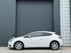 2016 Vauxhall Astra Gtc 1.4i Turbo Sport Auto Euro 6 3dr in White — image 5