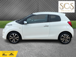 2016 Citroen C1 1.2 Puretech Flair in White — image 4