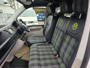 2017 Volkswagen Transporter 2.0 Tdi T30 Bluemotion Tech Startline in White — image 6