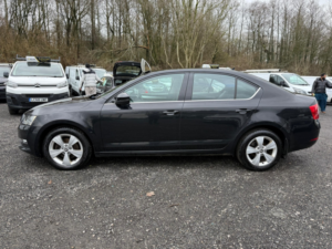 2019 Skoda Octavia 1.0 Tsi Se Technology in Black — image 5