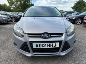 2012 Ford Focus 1.0t Ecoboost Titanium Euro 5 (s/s) 5dr in Silver — image 3