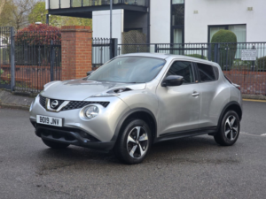 2019 Nissan Juke 1.6 Bose Personal Edition SUV 5dr Petrol Manual Euro 6 (112 Ps) in Silver — image 3