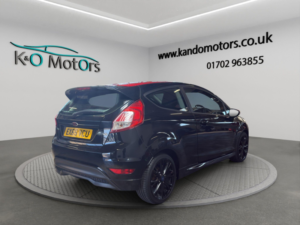 2015 Ford Fiesta 1.0t Ecoboost Zetec S Euro 6 (s/s) 3dr in Black — image 6