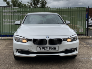 2012 BMW 3 Series 2.0 320d Luxury Saloon in White — image 2