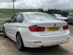 2012 BMW 3 Series 2.0 320d Luxury Saloon in White — image 6