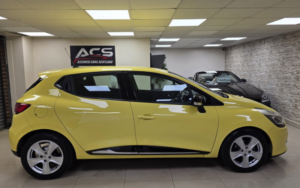 2014 Renault Clio 1.2 16v Dynamique Medianav Hatchback 5dr Petrol Manual Euro 5 (75 Ps) in Multicolour — image 6