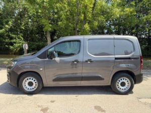 2020 Peugeot Partner 1.5 Bluehdi 1000 Professional Standard Panel Van Swb Euro 6 (s/s) 5dr in Grey — image 4